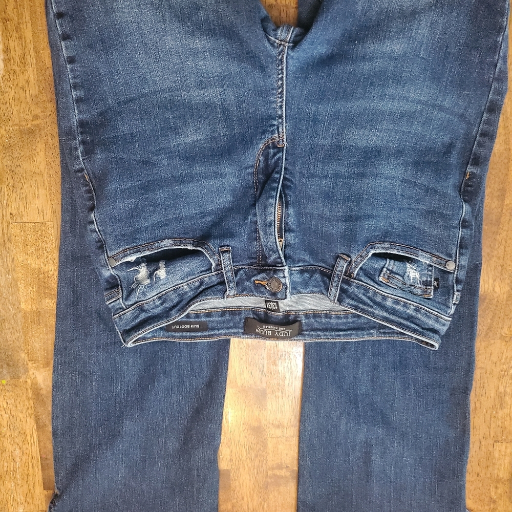 Judy Blue Slim Bootcut